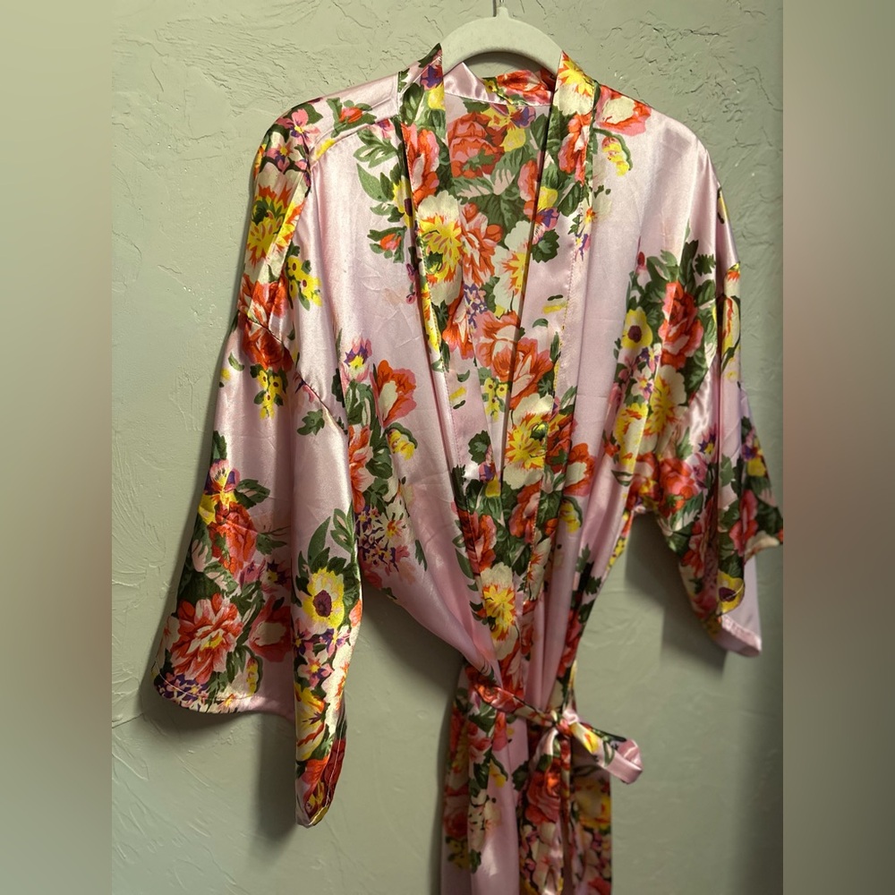 Pink Floral Satin Robe - small - Picture 2 of 4